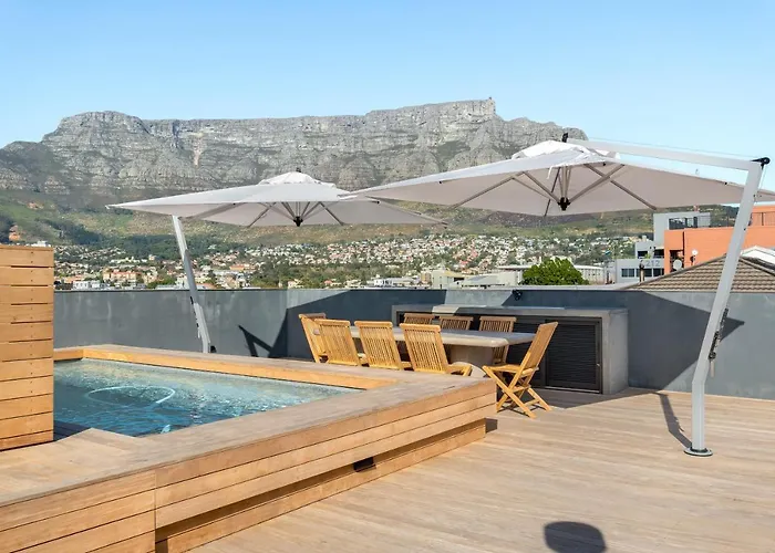 36 Buiten Street Luxury House