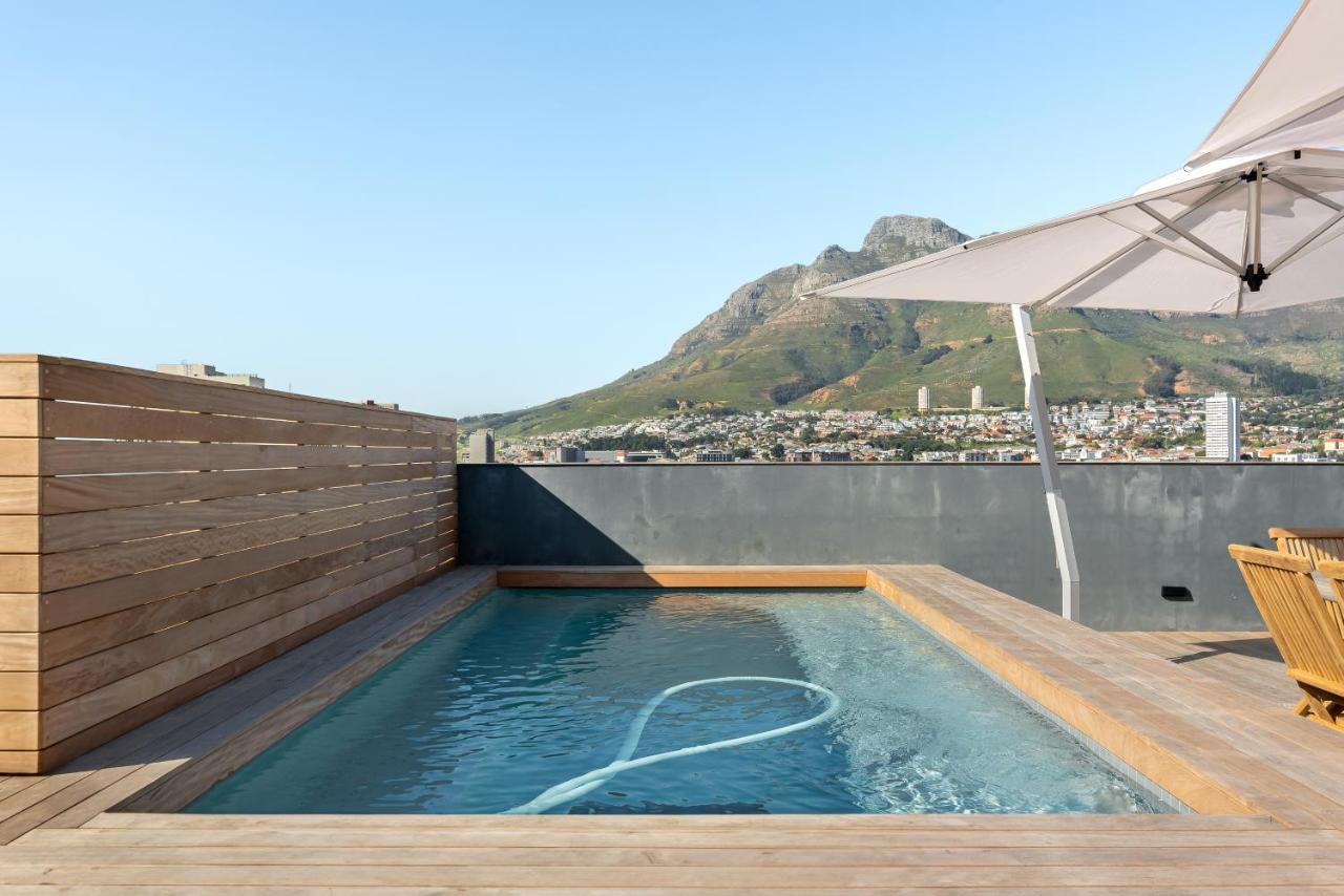 Villa 36 Buiten Street Luxury House Cape Town